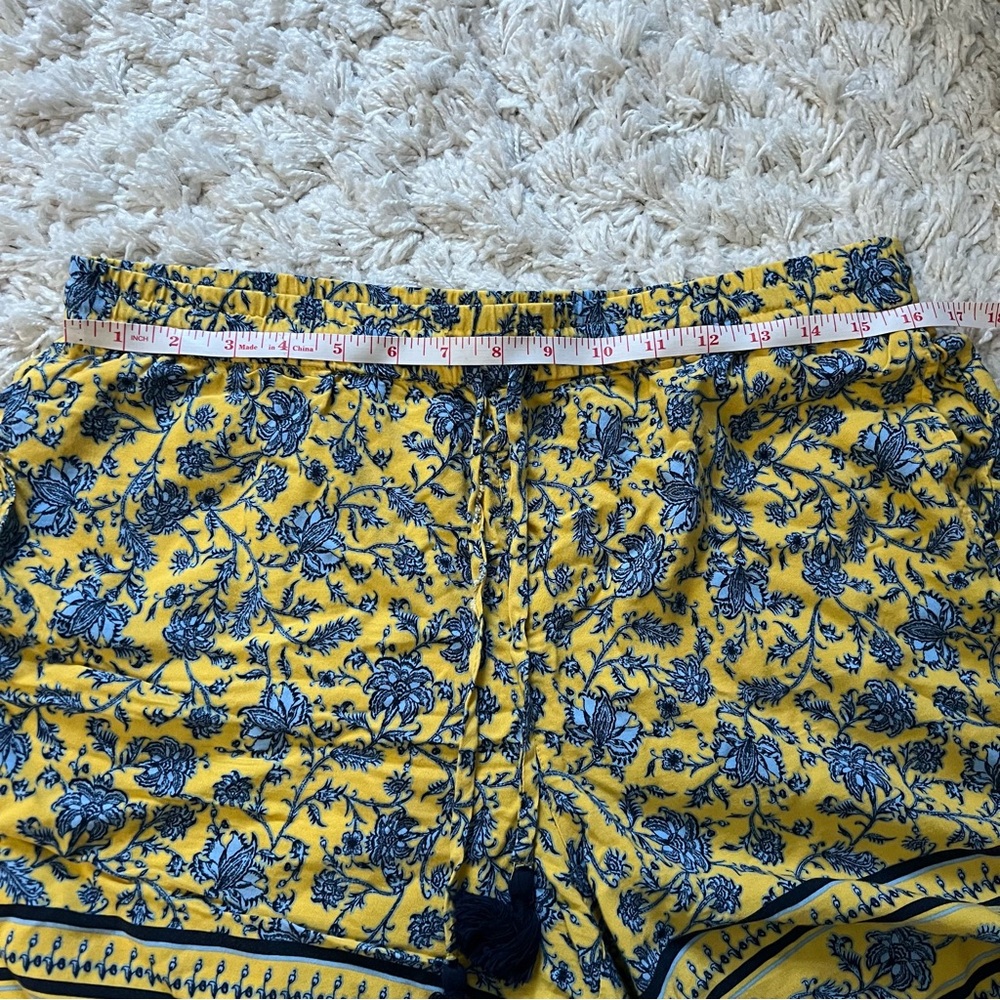 J Jill Yellow Floral Soft Shorts - Picture 8 of 8